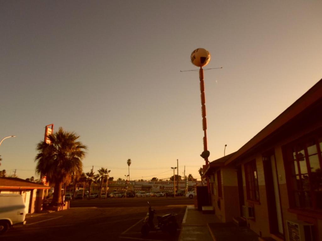 Desert Moon Motel Las Vegas Buitenkant foto